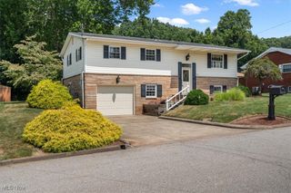 1711 28th Street, Vienna, WV 26105