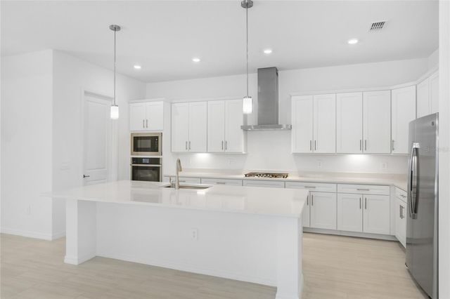 19156 CHERRYSTONE WAY, Lakewood Ranch, FL 34211