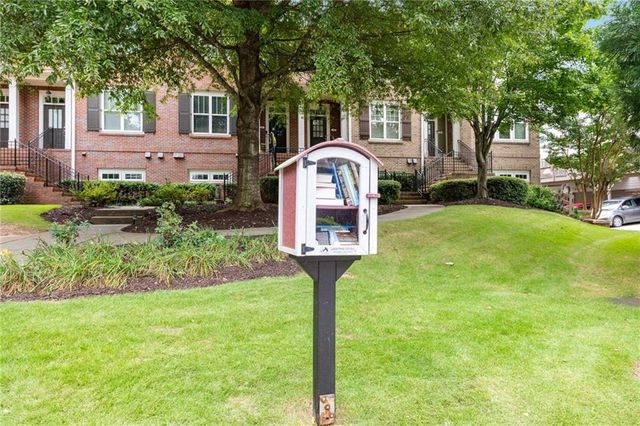 3084 Turman Circle, Decatur, GA 30033