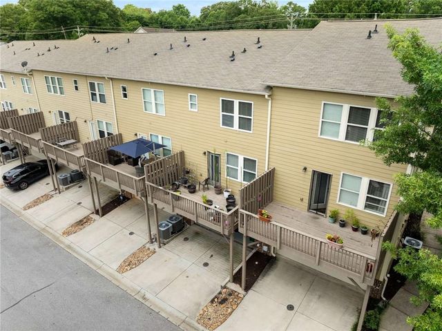 3084 Turman Circle, Decatur, GA 30033