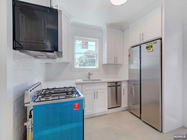1136 Grove Street, Irvington, NJ 07111
