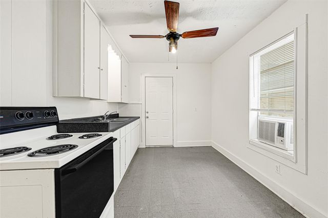 969 Wakefield Drive B, Houston, TX 77018