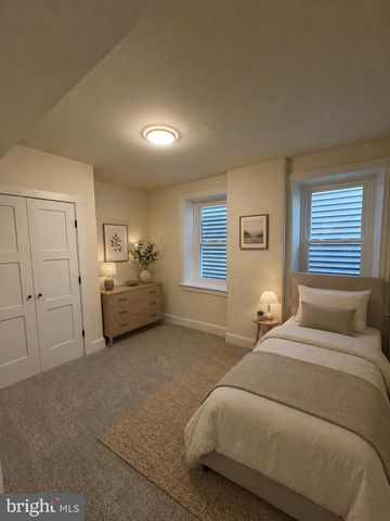 303 GREEN LN, Philadelphia, PA 19128