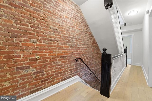 303 GREEN LN, Philadelphia, PA 19128