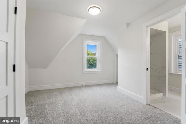303 GREEN LN, Philadelphia, PA 19128