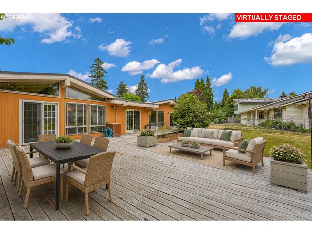 19555 Nw MELROSE Dr, Portland, OR 97229