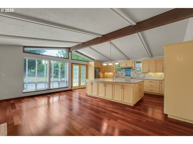 19555 Nw MELROSE Dr, Portland, OR 97229