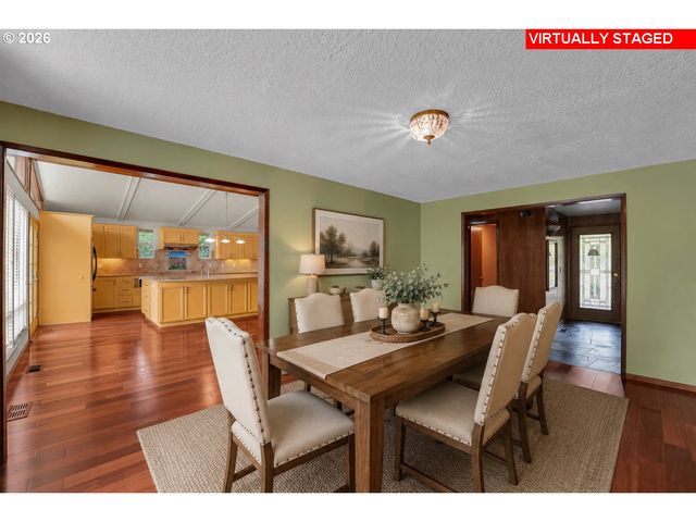 19555 Nw MELROSE Dr, Portland, OR 97229