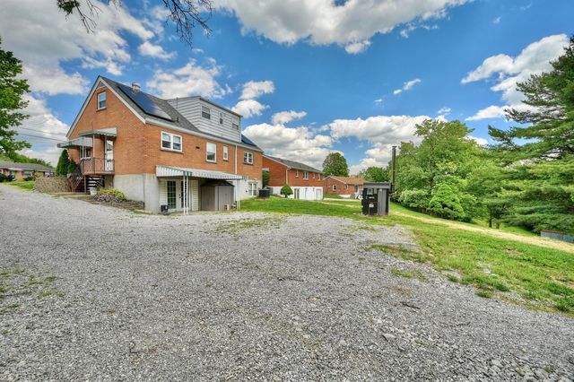 315 Peggy Ann Lane, Alexandria, KY 41001