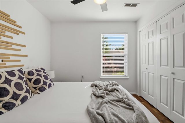 206 NW J Street, Bentonville, AR 72712