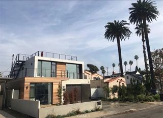 2538 Tilden Avenue, Los Angeles, CA 90064