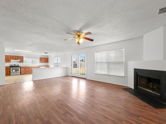 1237 Mccary Street, Cedar Hill, TX 75104