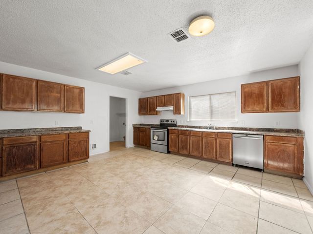 1237 Mccary Street, Cedar Hill, TX 75104