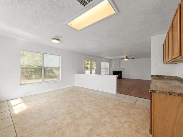 1237 Mccary Street, Cedar Hill, TX 75104