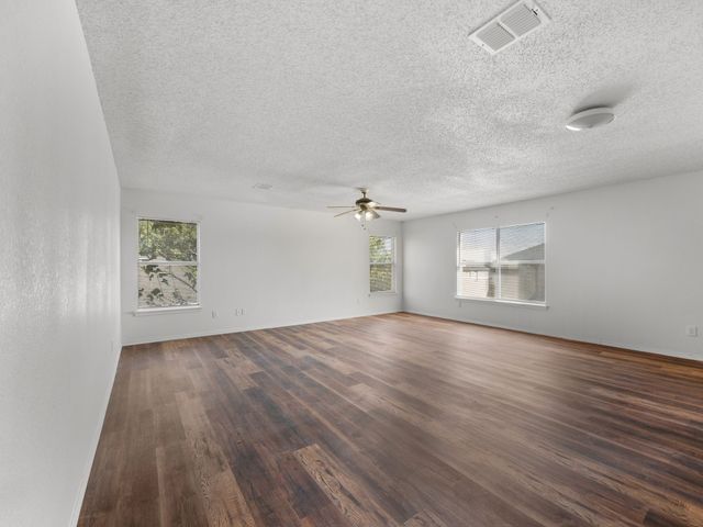 1237 Mccary Street, Cedar Hill, TX 75104