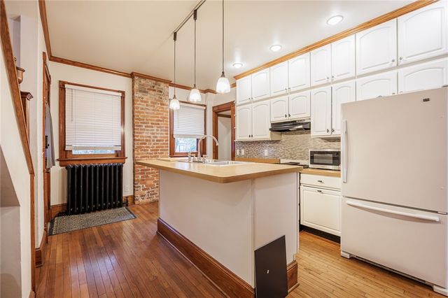 809 South Avenue, Rochester, NY 14620