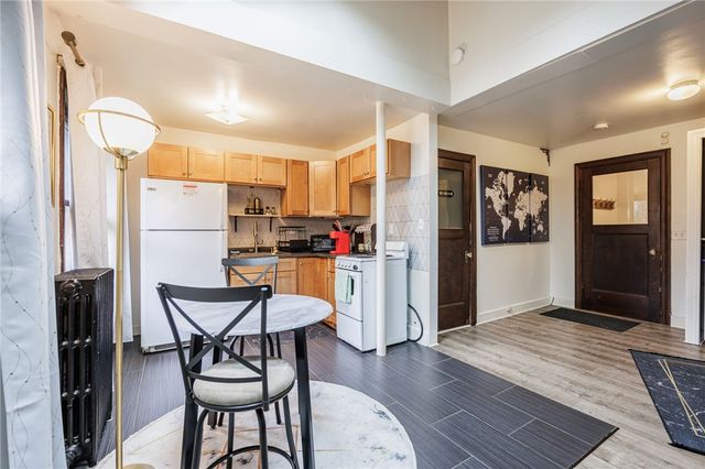809 South Avenue, Rochester, NY 14620