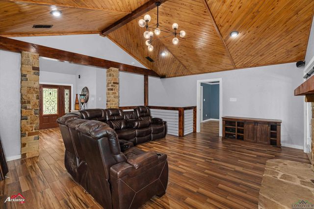 3718 Ben Hogan, Longview, TX 75605