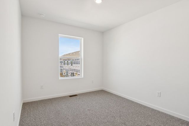 911 Briar Glen Court, Hampshire, IL 60140