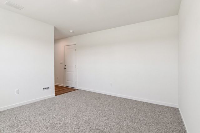 911 Briar Glen Court, Hampshire, IL 60140