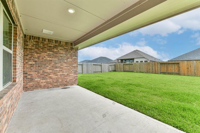 11017 Webber Lane, Texas City, TX 77591