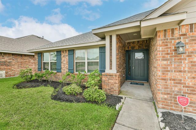 11017 Webber Lane, Texas City, TX 77591