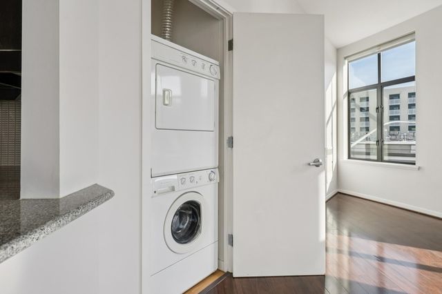 3801 3801 San Pablo Ave 303, Emeryville, CA 94608