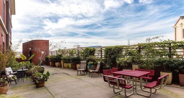 3801 3801 San Pablo Ave 303, Emeryville, CA 94608