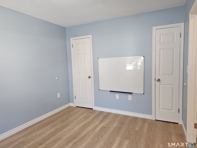 9 Putnam Lane 9, Avon, CT 06001