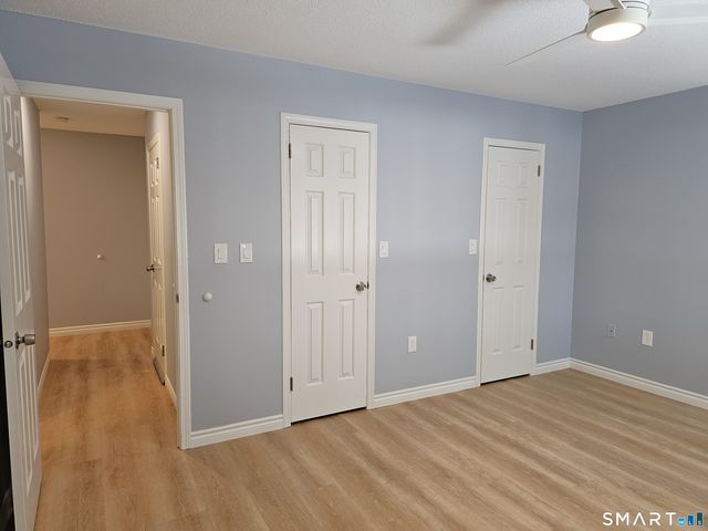 9 Putnam Lane 9, Avon, CT 06001