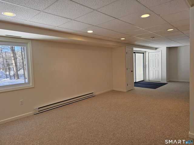 9 Putnam Lane 9, Avon, CT 06001