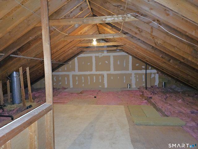 9 Putnam Lane 9, Avon, CT 06001