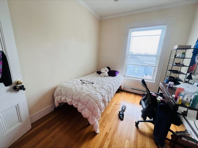 181 Erie Street 6, Cambridge, MA 02139