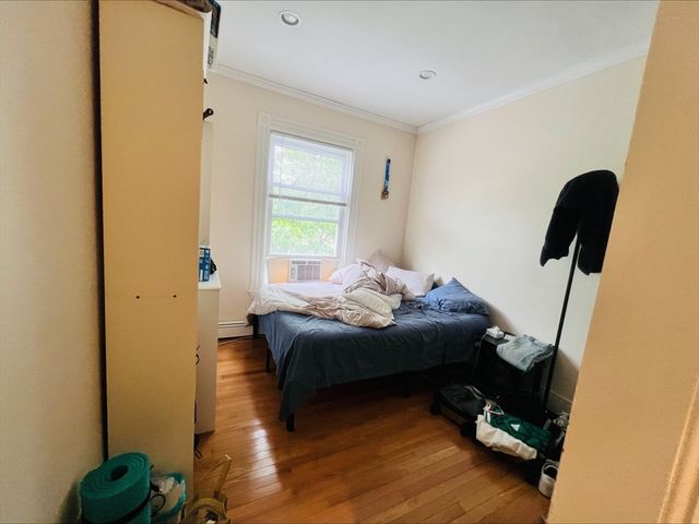 181 Erie Street 6, Cambridge, MA 02139