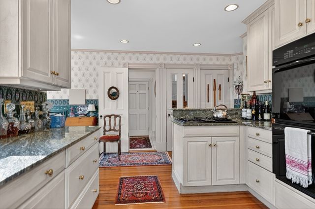 70 Main St, Northborough, MA 01532