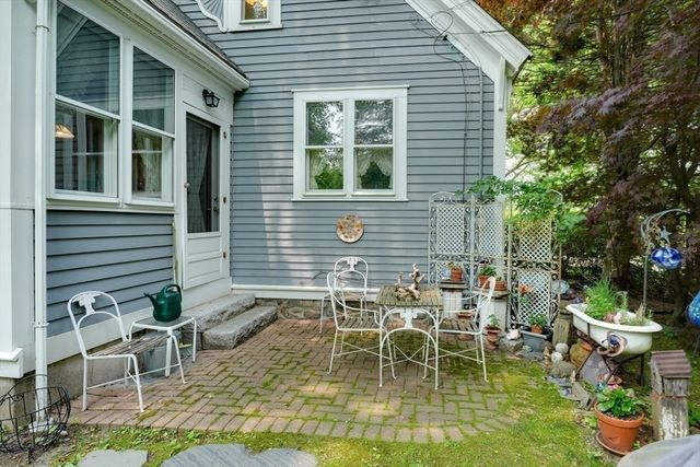 70 Main St, Northborough, MA 01532