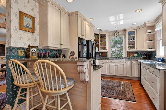 70 Main St, Northborough, MA 01532