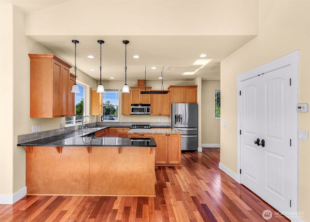 1235 Geneva Hills Road, Bellingham, WA 98229