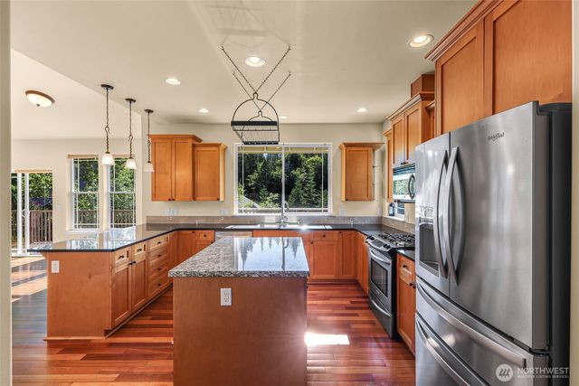 1235 Geneva Hills Road, Bellingham, WA 98229