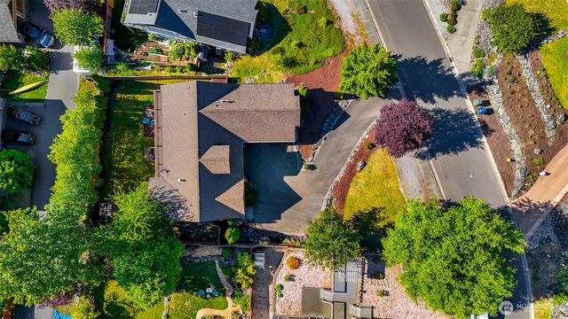 1235 Geneva Hills Road, Bellingham, WA 98229