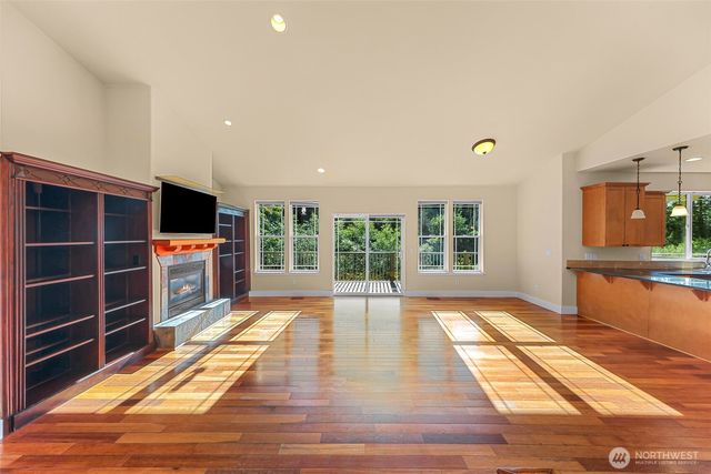 1235 Geneva Hills Road, Bellingham, WA 98229
