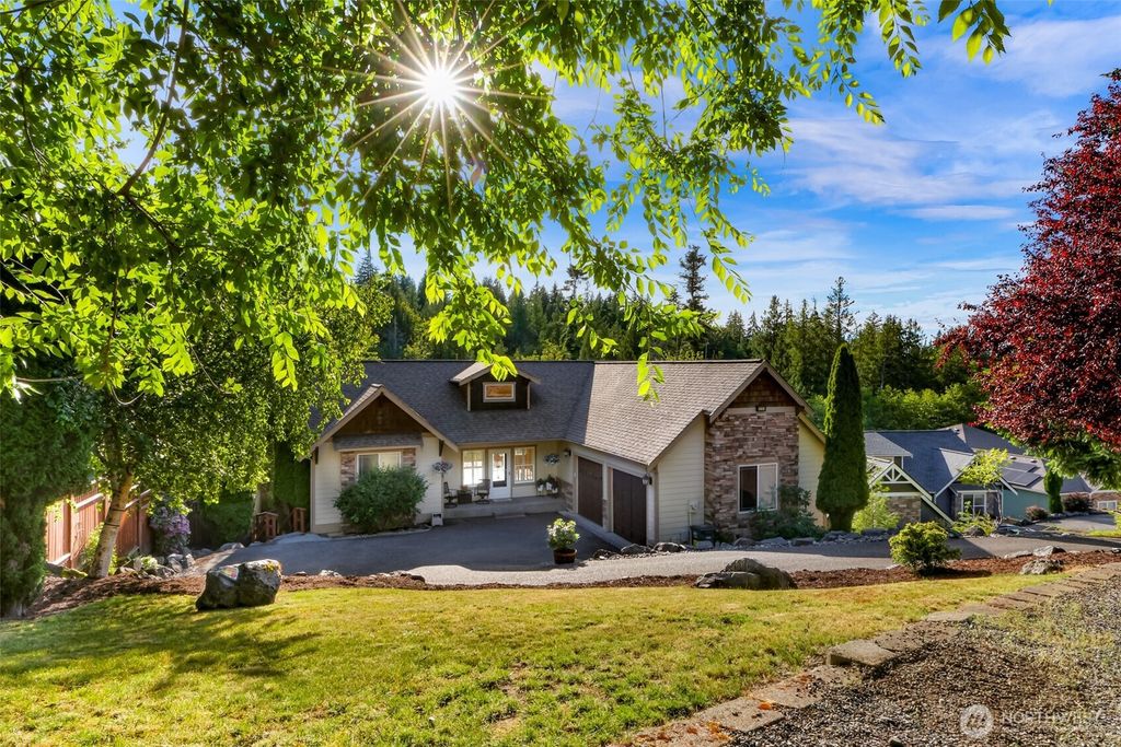 1235 Geneva Hills Road, Bellingham, WA 98229
