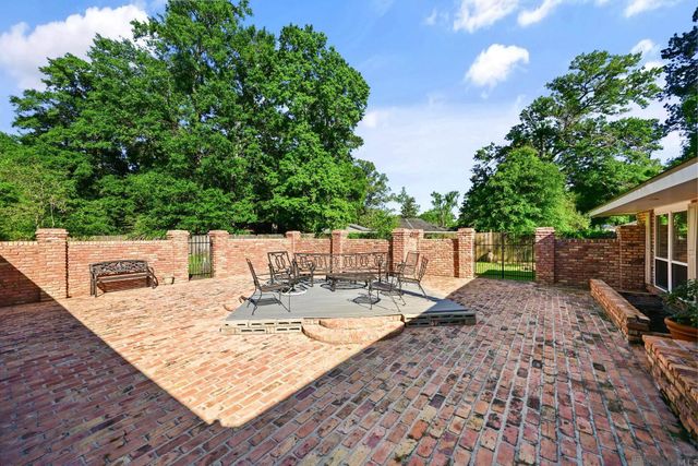 1448 Lansdowne Dr, Denham Springs, LA 70726