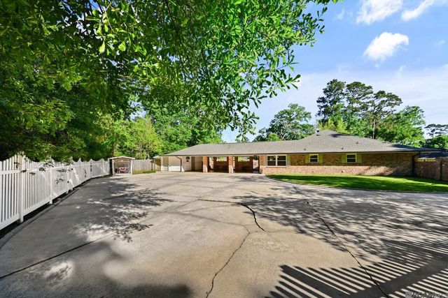 1448 Lansdowne Dr, Denham Springs, LA 70726