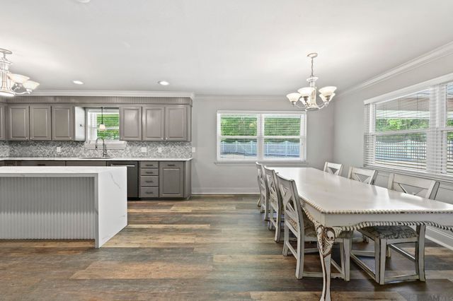1448 Lansdowne Dr, Denham Springs, LA 70726