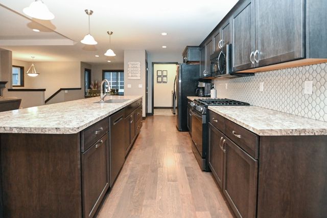 3720 Bluebird Drive SW, Cedar Rapids, IA 52404