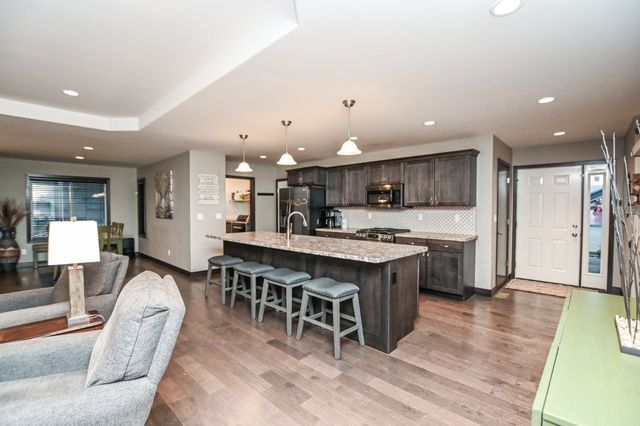 3720 Bluebird Drive SW, Cedar Rapids, IA 52404