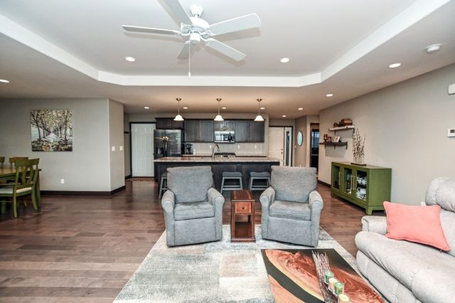 3720 Bluebird Drive SW, Cedar Rapids, IA 52404