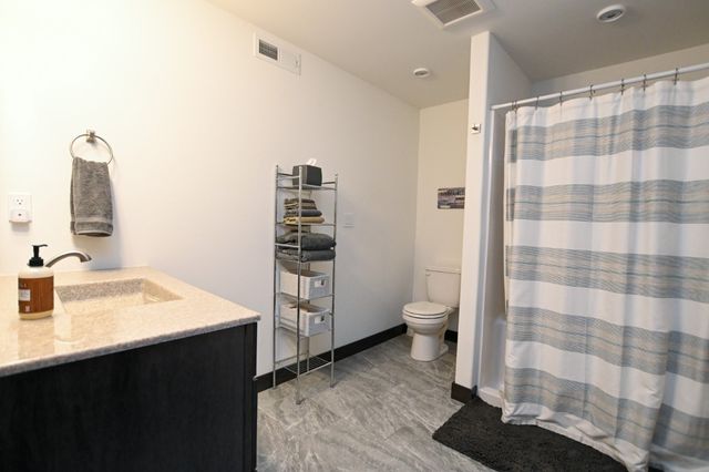 3720 Bluebird Drive SW, Cedar Rapids, IA 52404