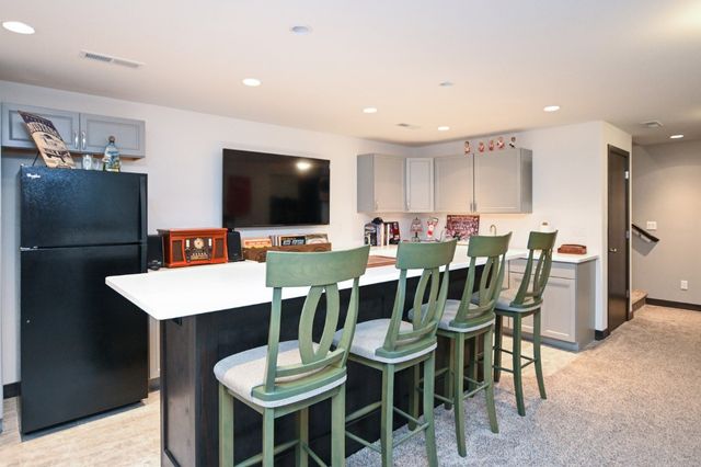 3720 Bluebird Drive SW, Cedar Rapids, IA 52404